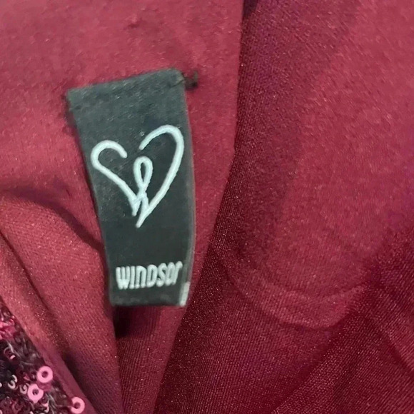 Berry Wine Red Prom HOCO Sequin Sparkly Short Dress Size 13/14 Deep V Backless - Picture 6 of 7